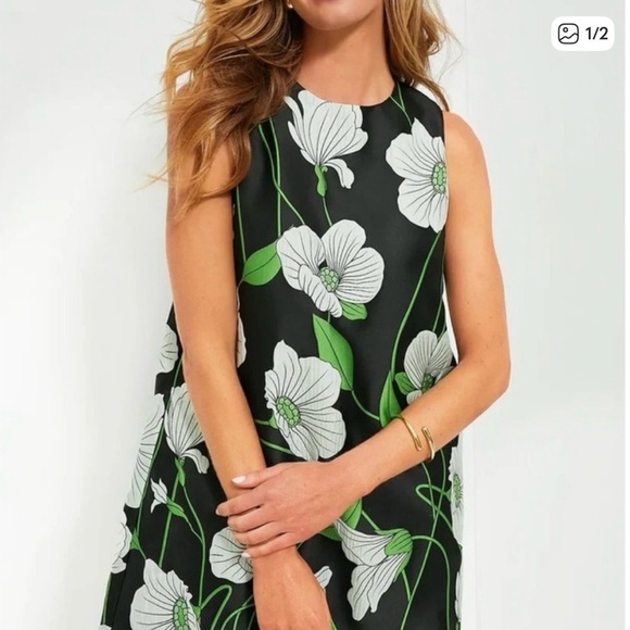 Tuckernuck Dresses & Skirts - NWT Tuckernuck Black Floral Sleeveless Dress - Small